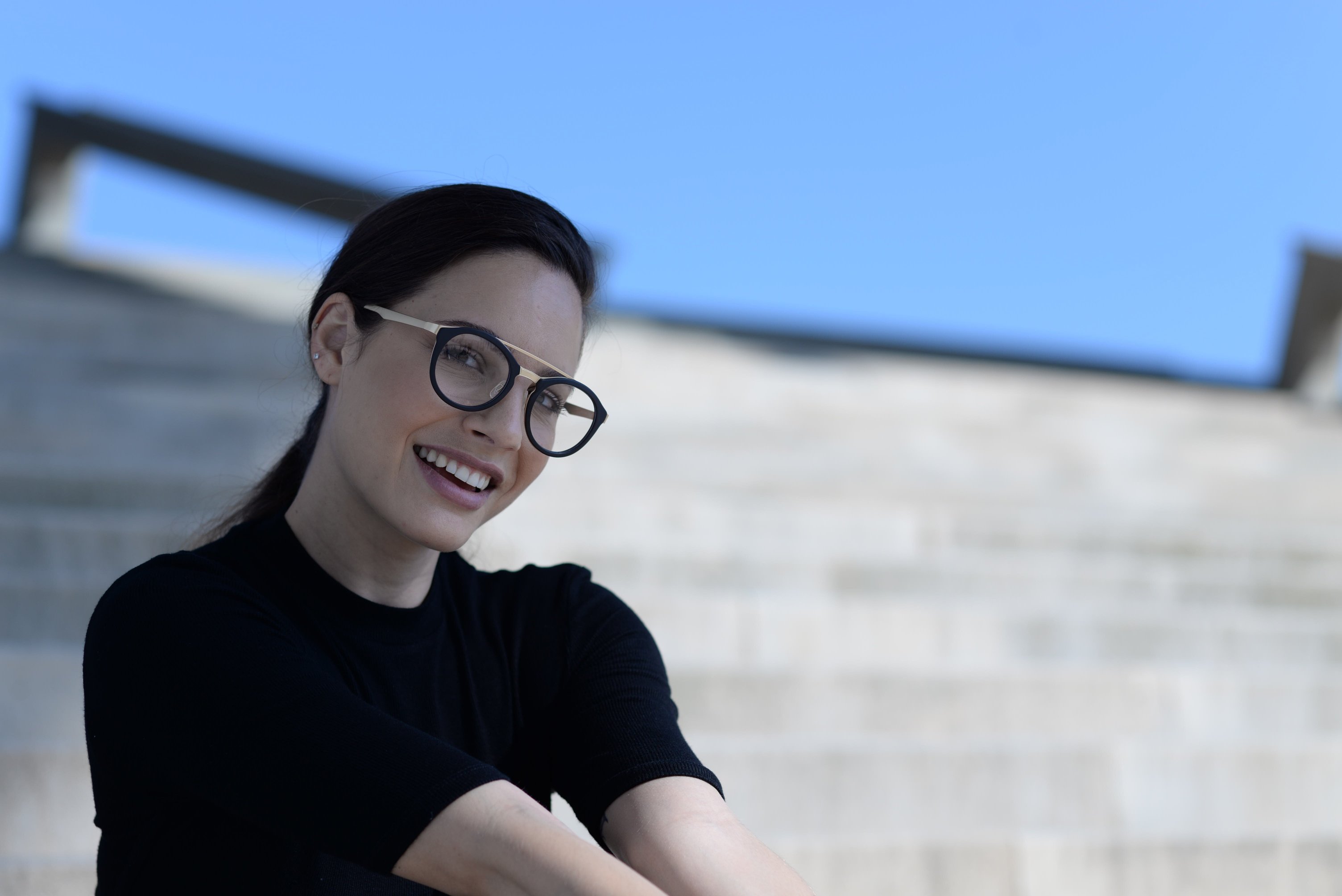 Oliver & Bruce Optical Center, una forma diferente de llevar gafas. Modelos que reflejan tu personalidad, únicos y exclusivos como. Destacarás. Estamos en Fuengirola, Málaga